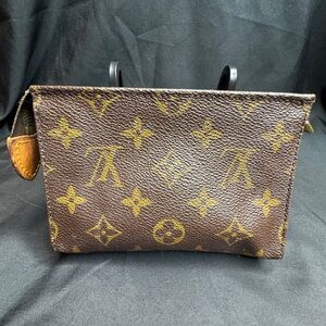 Louis Vuitton LV Monogram Canvas Pouch